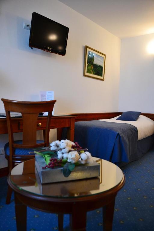 Coq Hotel Montreuil  Luaran gambar